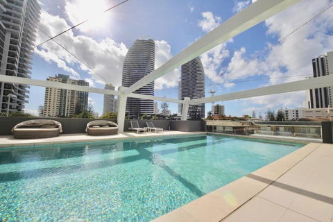 Ocean Views, Broadbeach #1204 - E Caravan Parks 1