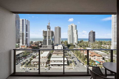 Ocean Views, Broadbeach #1204 - E Caravan Parks 3