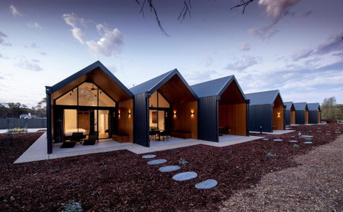 Par Five Shacks - E Caravan Parks 3