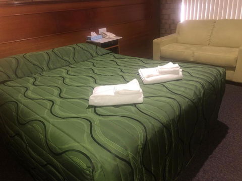 Pavlos Motel - E Caravan Parks 1