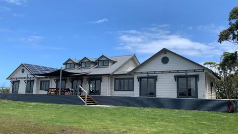 Peninsula At Metung House - Access By Boat Only - E Caravan Parks 2