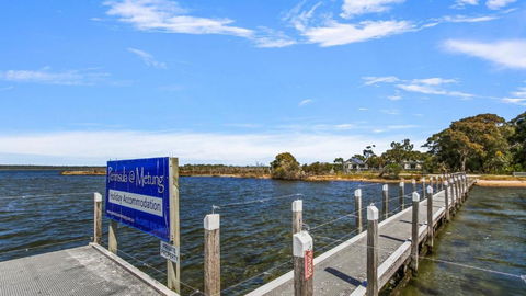 Peninsula At Metung House - Access By Boat Only - E Caravan Parks 0