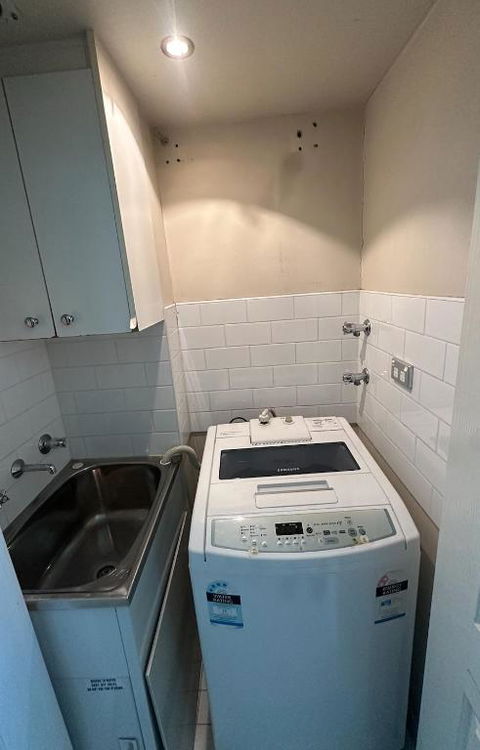 Penthouse Apartment - E Caravan Parks 1