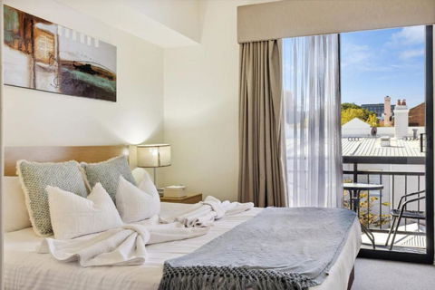 Perth City Corporate 1BRD - E Caravan Parks 2