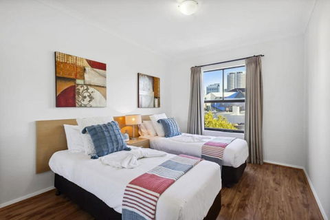 Perth Prime Located 2BDR 1PRK - E Caravan Parks 1