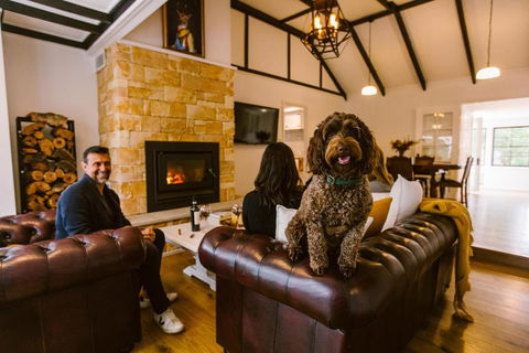 Pet-Friendly Highlands Home With Fireplace - E Caravan Parks 1
