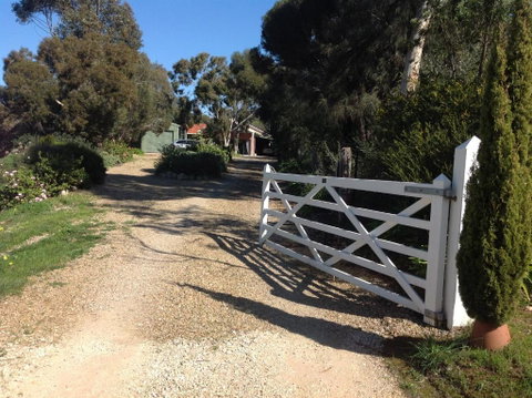 Port Elliot Rural Retreat - E Caravan Parks 0
