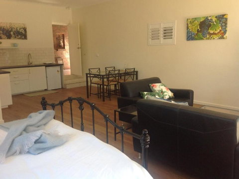 Port Elliot Rural Retreat - E Caravan Parks 2
