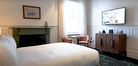 Portarlington Grand Hotel - E Caravan Parks 2