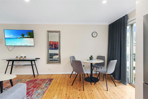 Prickly Pear Stays Jesmond - Short Term Accommodations - E Caravan Parks 2