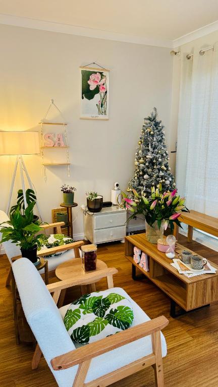 Premium Bedroom In Melbourne - E Caravan Parks 3