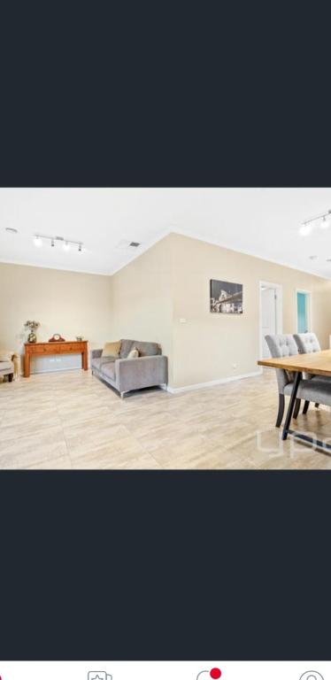 Private Room2 20 Minute CBD And Airport - E Caravan Parks 3
