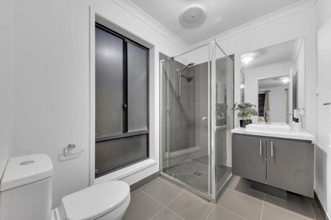 Private Room Cbd Airport 20 Min - E Caravan Parks 3