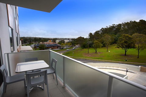 Quest Campbelltown - E Caravan Parks 1
