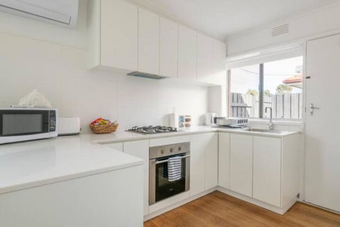Quiet & Private With City Access And Free Wifi - E Caravan Parks 0