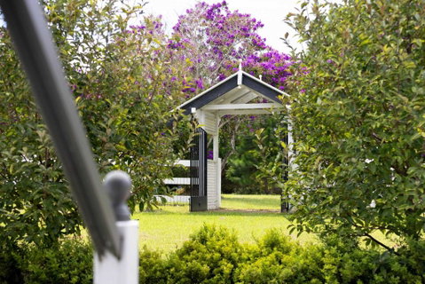 Rambling Roses - E Caravan Parks 1