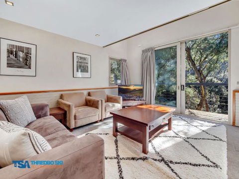 Ramshead Creek 1 - E Caravan Parks 0