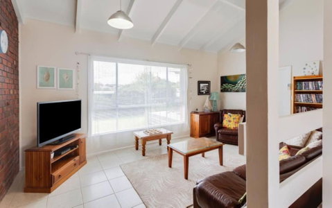 Ratties Residence 6 Carnegie St Port Ellliot - No Linen Included - E Caravan Parks 1