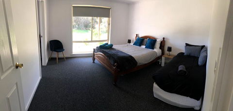 At HOME On HOLMES - E Caravan Parks 3