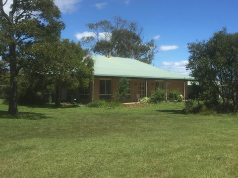 At HOME On HOLMES - E Caravan Parks 0