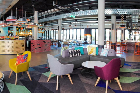 Atura Blacktown - E Caravan Parks 1