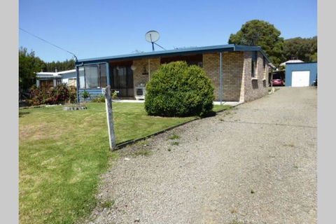 Au-Don Short Stay Accommodation - E Caravan Parks 0