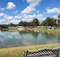 Australian Motor Homes Tourist Park - E Caravan Parks