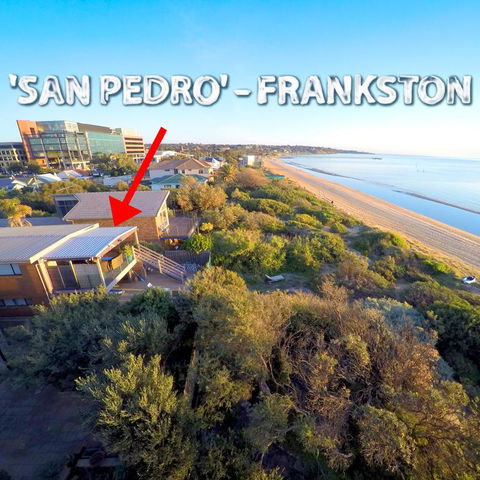Award Winning Beach Front Retreat - E Caravan Parks 3