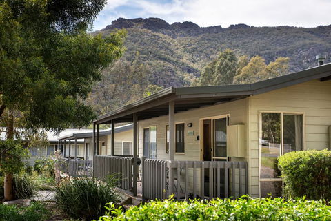 Awonga Cottages - E Caravan Parks 0