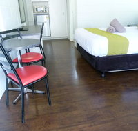 Azalea Motel