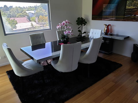 Azura - E Caravan Parks 2