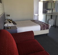 Bakery Park Motor Inn