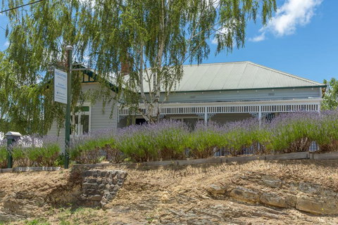 Balconies Lakeside - E Caravan Parks 1