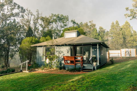 Bandalong Cottages - E Caravan Parks 3