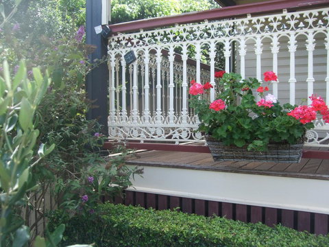 Bannockburn Cottage - E Caravan Parks 2