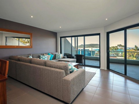 Barefoot Bliss @ Fingal Bay - E Caravan Parks 0