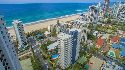 Baronnet Apartments - E Caravan Parks 0