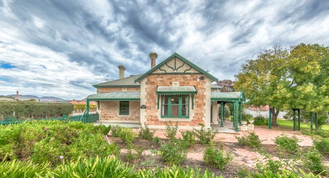 Barossa Vineyard Guesthouse - E Caravan Parks 0