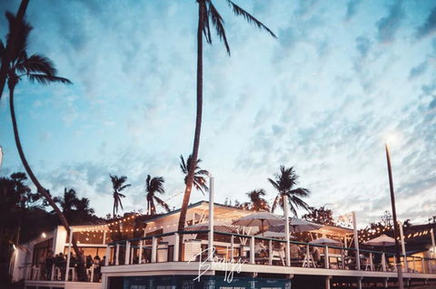 Base Airlie Beach - E Caravan Parks 1