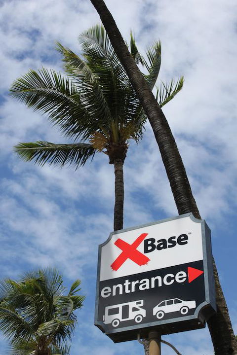 Base Airlie Beach - E Caravan Parks 3