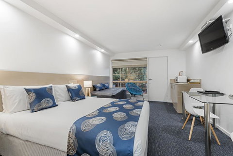 Bay City (Geelong) Motel - E Caravan Parks 0