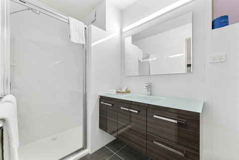 Bay City (Geelong) Motel - E Caravan Parks 2