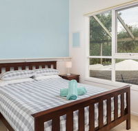 Bay Cottage - E Caravan Parks