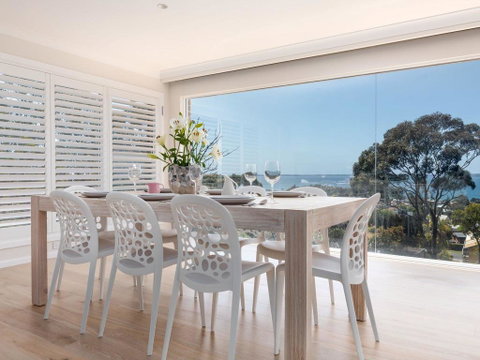 Bay View 6 (By Jervis Bay Rentals) - E Caravan Parks 0