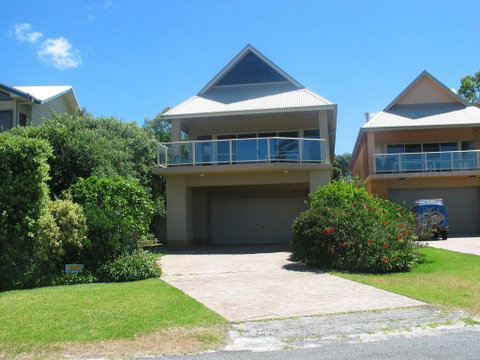 Bays Edge - E Caravan Parks 2