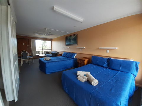 Bayview Motor Inn - E Caravan Parks 0
