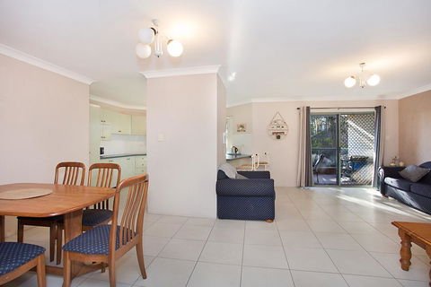 Bayview, Unit 6 - The Entrance, NSW - E Caravan Parks 1