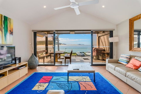Beach Duplex 72b Marine Dr - Fingal Bay - E Caravan Parks 3