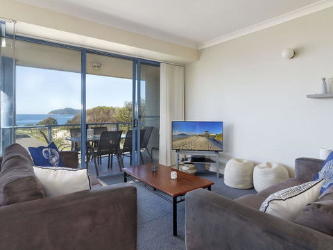 Beach Front Bliss - E Caravan Parks 0