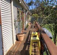 Beach Holiday Apartments - E Caravan Parks